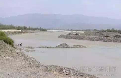 石家莊啟動整治河道非法采砂專項行動