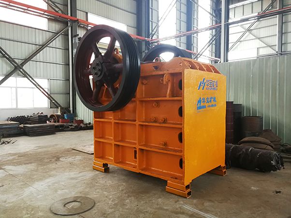 華寶礦機顎式破碎機