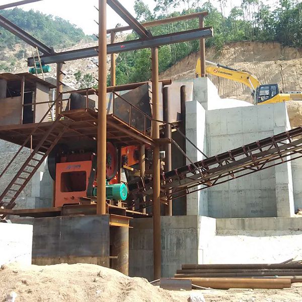 華寶礦機(jī)制砂破碎先行者