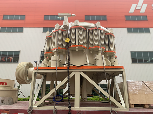 華寶礦機(jī)圓錐破碎機(jī)